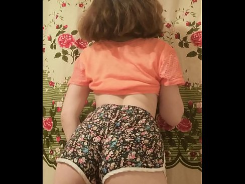 ❤️ Leanbh óg sexy ag baint dá shorts ar cheamara ️  Porn  ag ga.com-fullporner.ru ❤