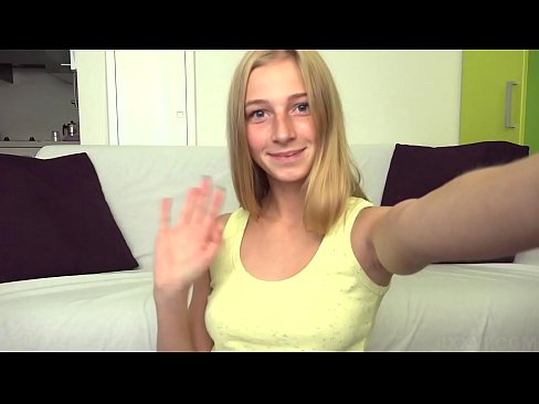 ❤️ Nuair a bhíonn mé leamh déanaim masturbate go leisciúil ar mo phussy bándearg ️  Porn  ag ga.com-fullporner.ru ❤